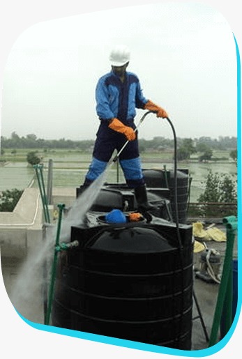 Tank and container cleaning services in Dubai